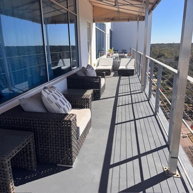 Building Photo - 525 E Jackson St