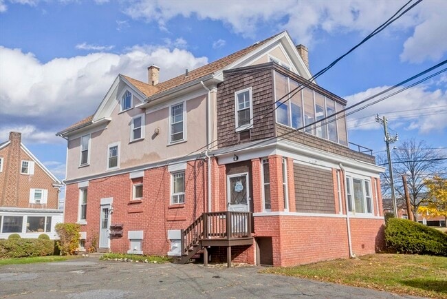 Building Photo - 1801 Northampton St