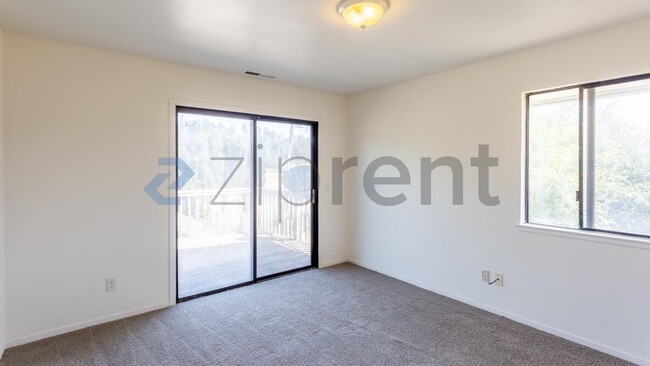 Building Photo - 196 Browns Valley Rd