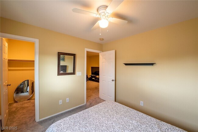 Building Photo - 5283 Broadlake Ln