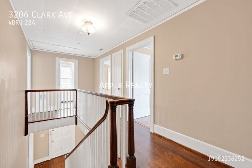 Building Photo - 3206 Clark Ave