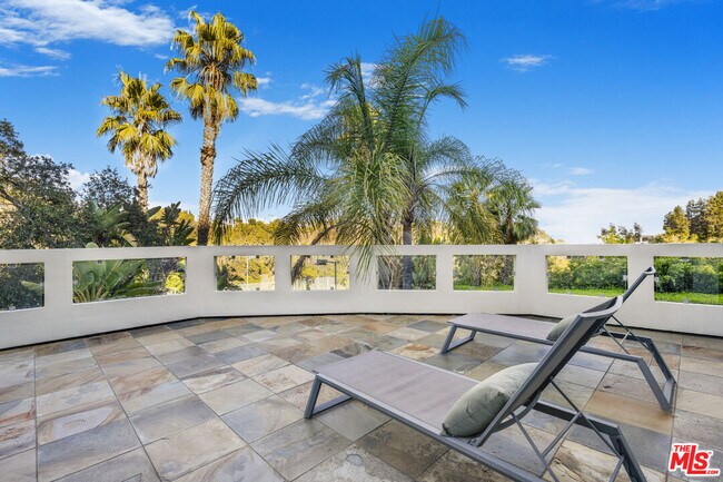 Building Photo - 11037 Anzio Rd