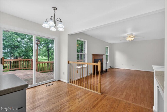 Building Photo - 10545 Winged Elm Cir