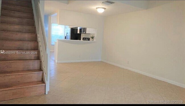 Building Photo - 1 Simonton Cir
