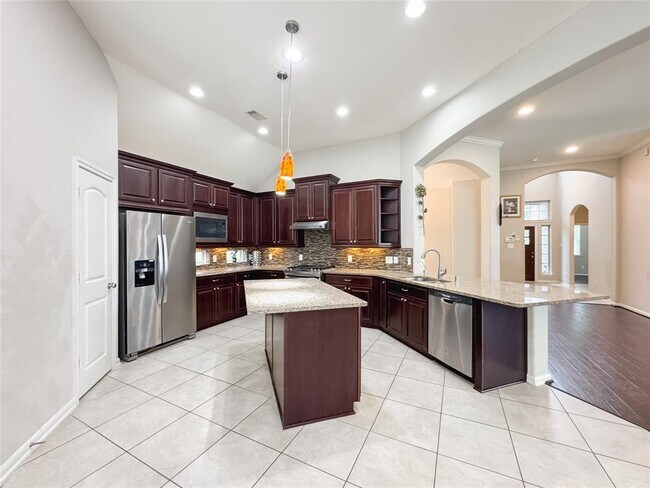 Building Photo - 4714 Western Brook Dr