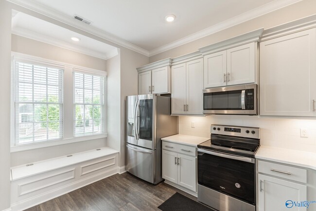 Building Photo - 21 Stone Mason Way NW