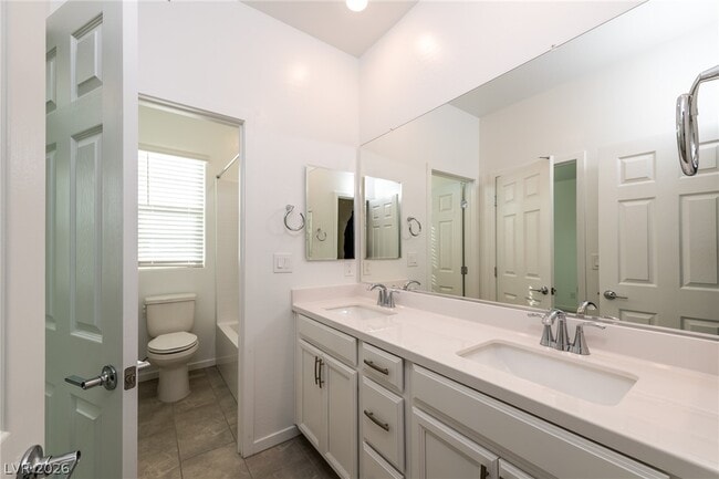 Building Photo - 12412 Ocean Tiller Ave