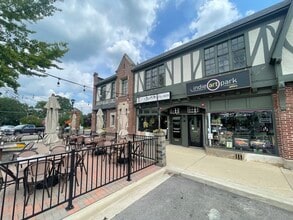Building Photo - 28W579 Stafford Pl