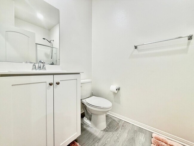 Building Photo - Cul-de-Sac Living in Sagewood | 4 Bed Home with INCLUDED Solar & RV Parking