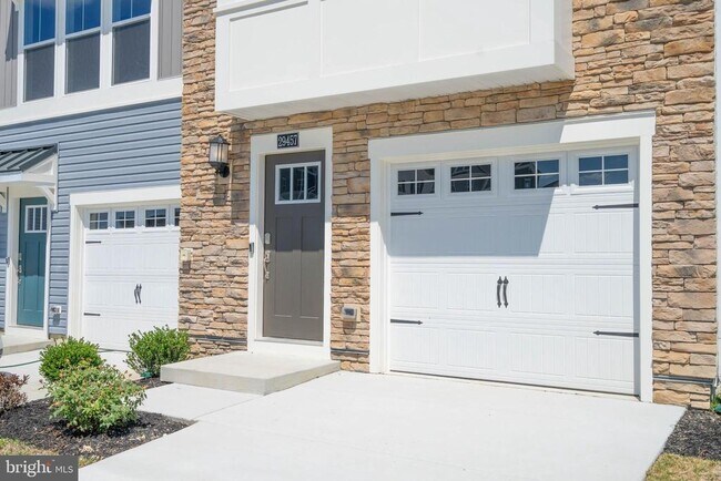 Building Photo - 29443 Oxford Dr
