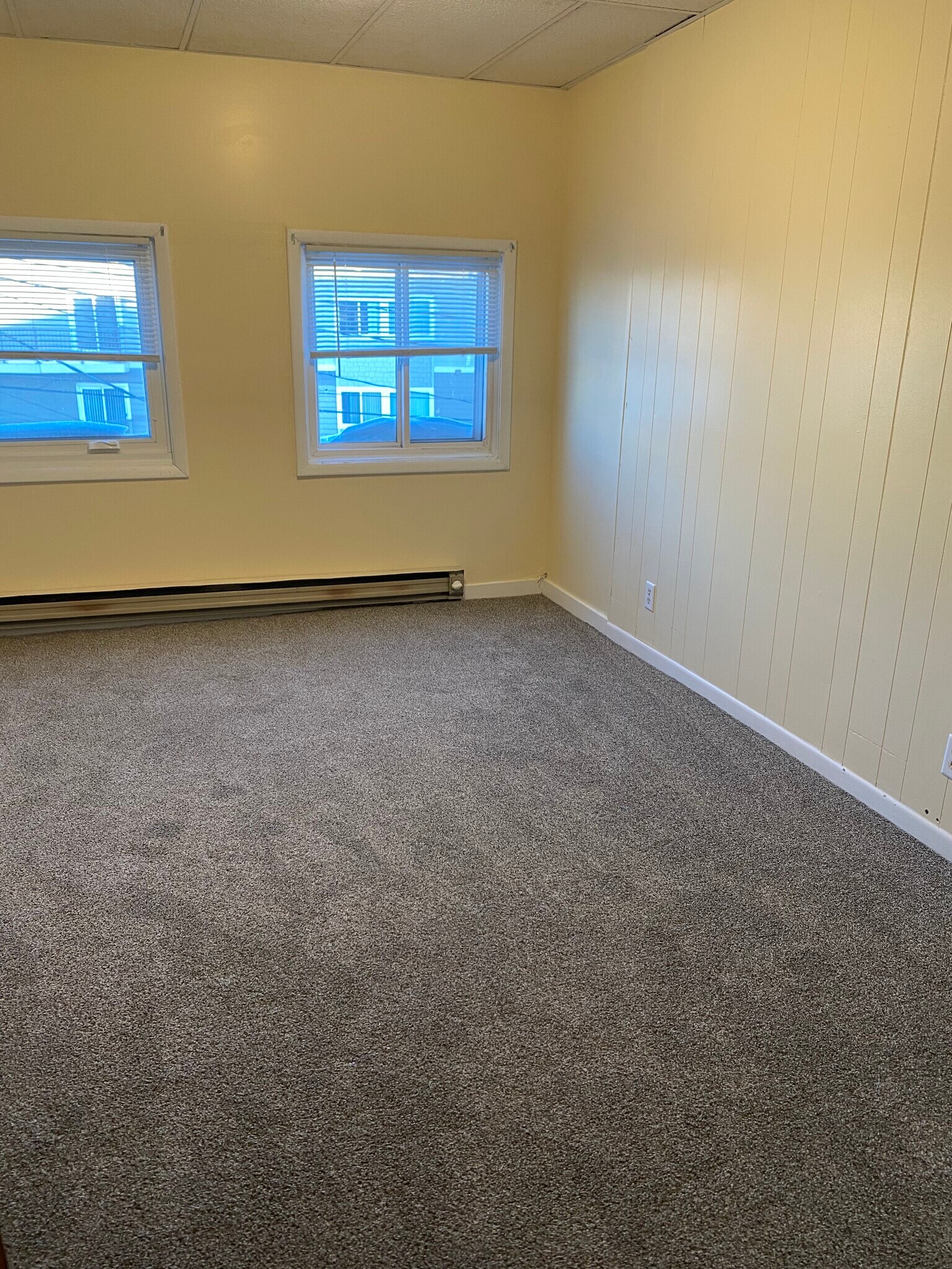 Building Photo - 318 N Central Ave