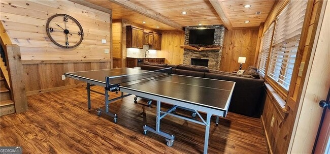 Building Photo - 101 Hothouse Dr