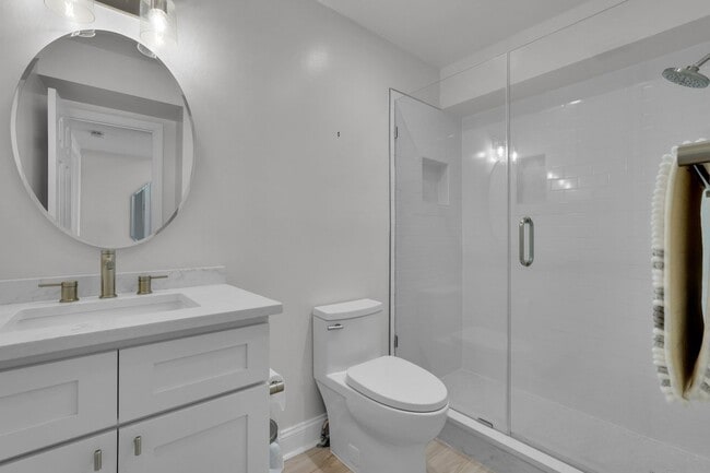 Building Photo - 702 Tattnall St