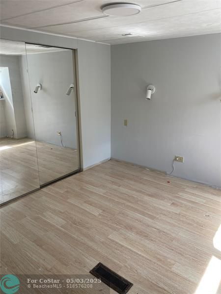 Building Photo - 2875 SW 58th St