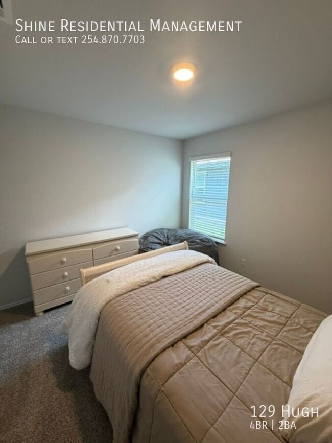 Building Photo - 129 Hugh-