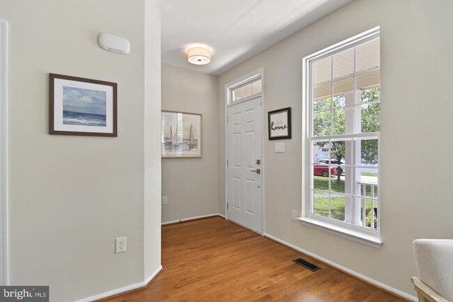 Building Photo - 20 Puller Pl