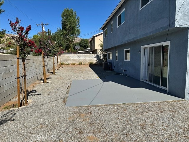 Building Photo - 3195 Newell Dr