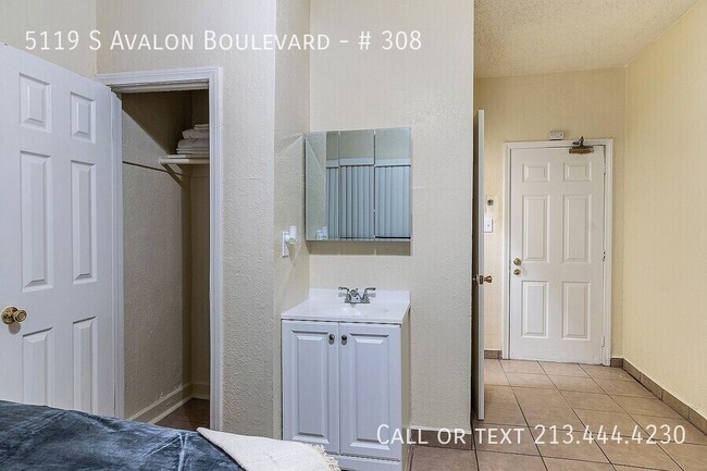 Building Photo - 5119 S Avalon Blvd