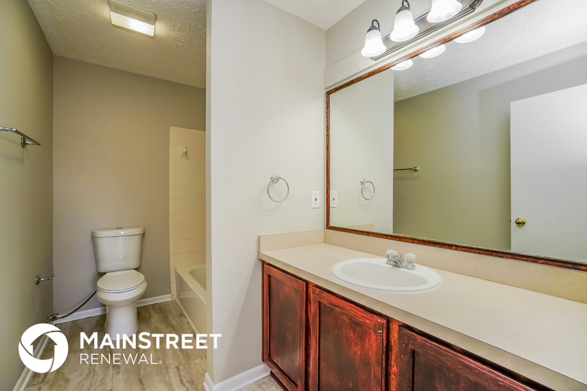 Building Photo - 458 Pruden Dr