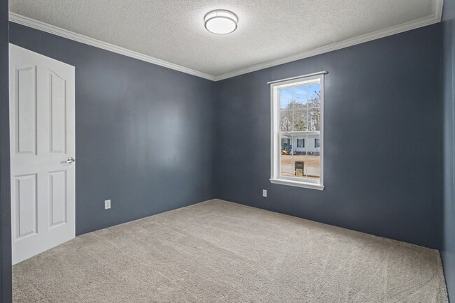 Building Photo - 212 Shipmans Pike