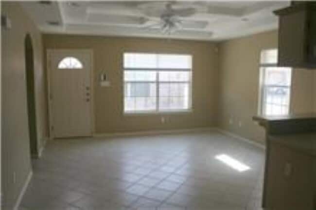 Building Photo - 1617 Orlando St