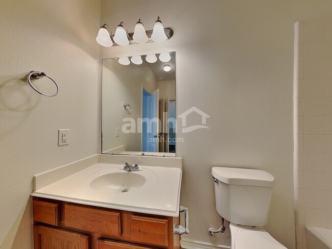 Building Photo - 21415 Branchport Dr