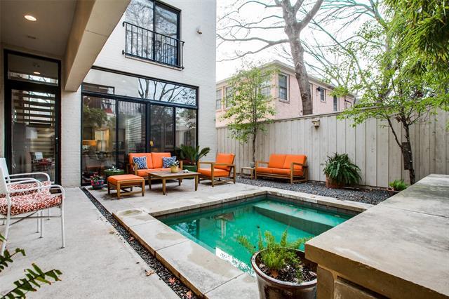 Building Photo - 4114 Normandy Ave
