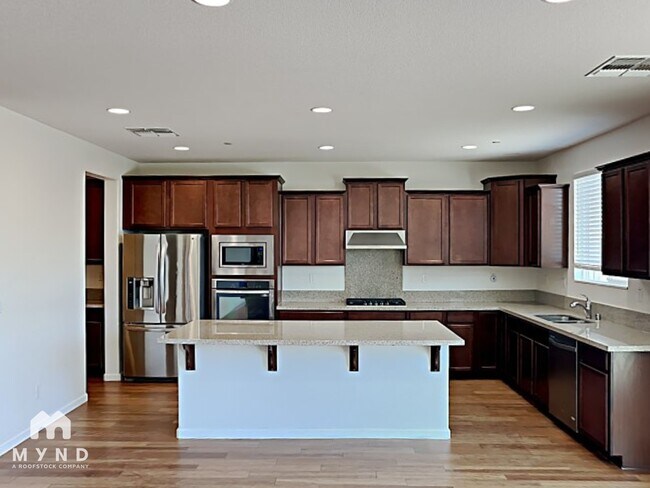 Building Photo - 2367 Hancock Dr