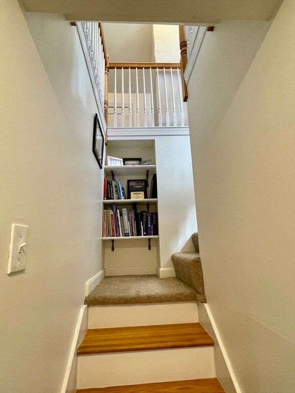 Building Photo - 18 Gould St