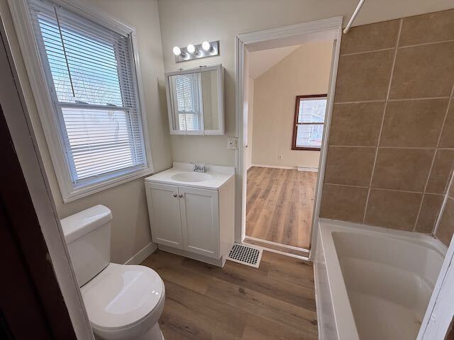 Building Photo - 1 BR w Loft