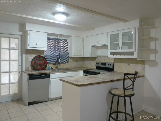 Building Photo - 10578 E Pintail Dr