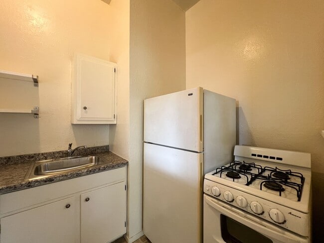 Building Photo - 2240 Third Street