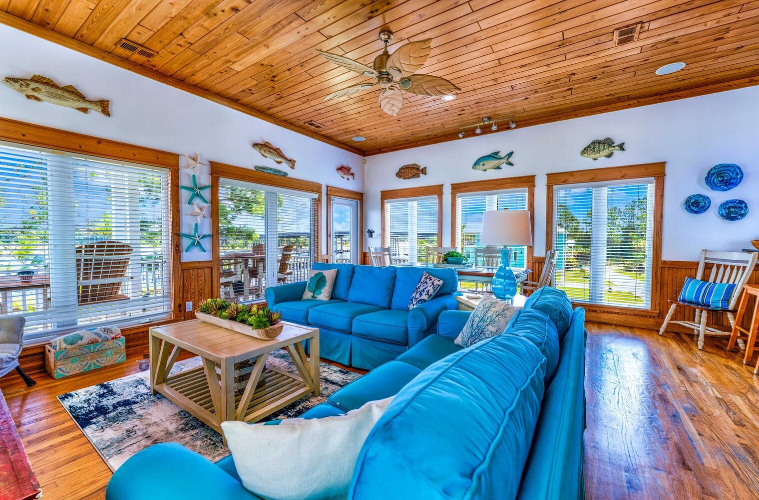 Building Photo - 105 Anglers Harbor Ln