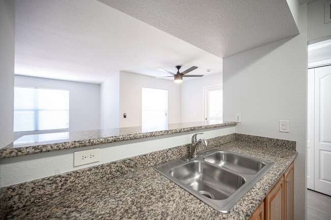 Building Photo - 5055 W Hacienda Ave