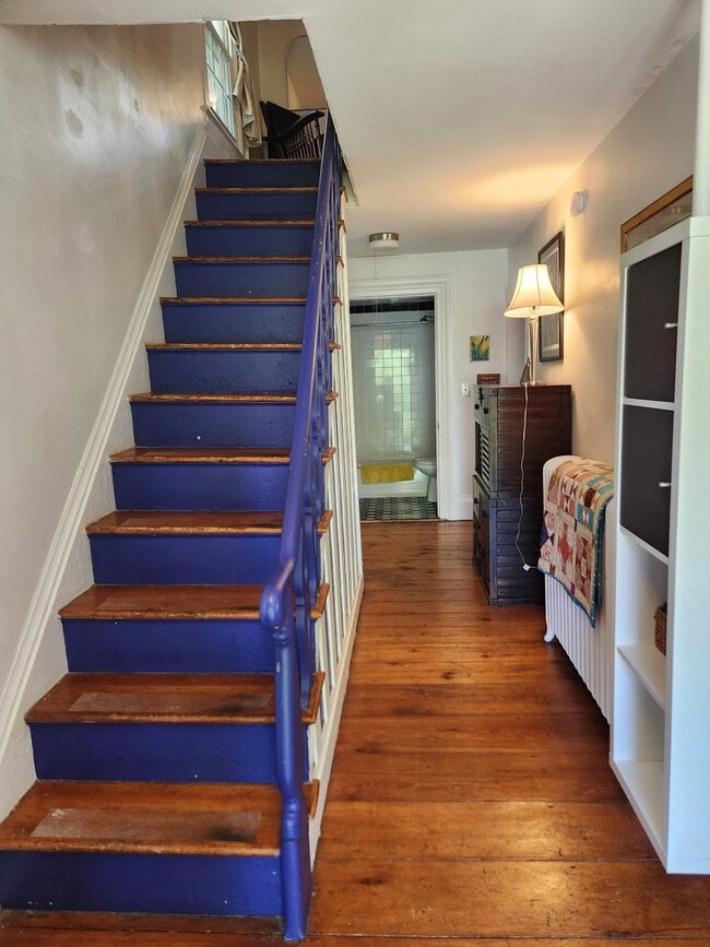 Building Photo - 25 Rombout Ave