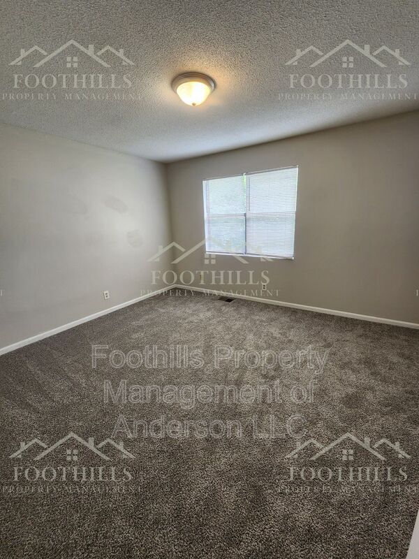 Building Photo - 108 Woodland Dr