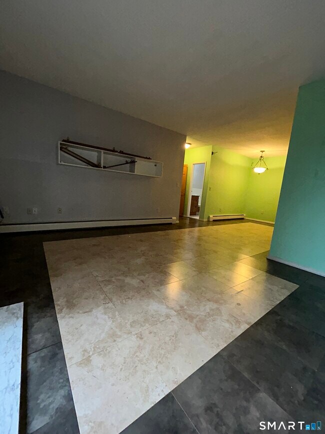 Building Photo - 26 Balance Rock Rd