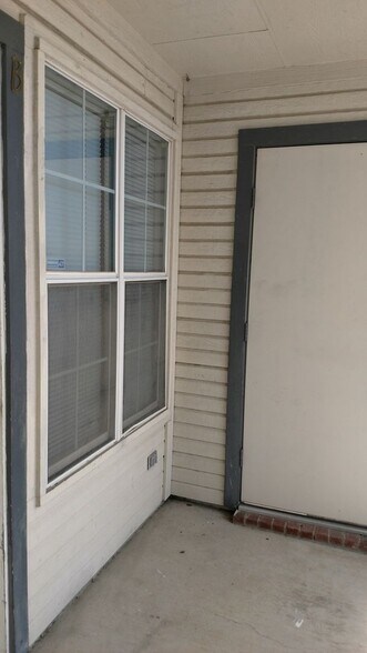 Building Photo - 1509 Dugger Cir