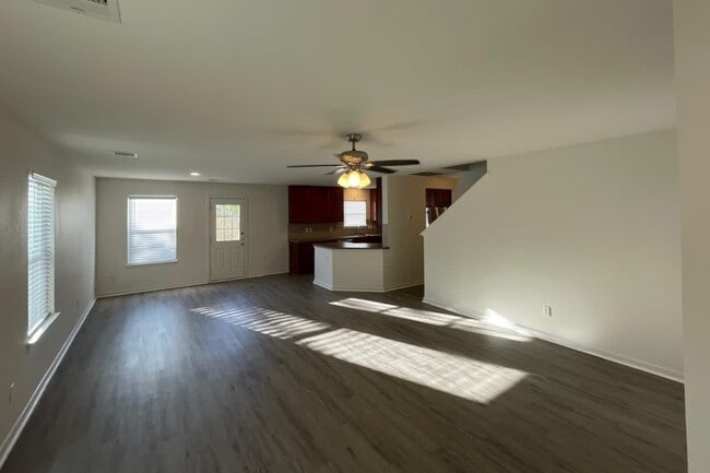 Building Photo - 7803 Cypress Edge Dr