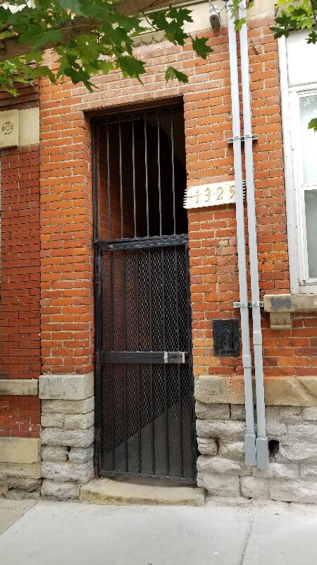 Building Photo - 1325 Pendleton St