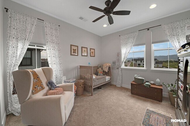 Building Photo - Spacious 5BR House in Littleton