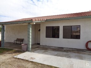 Building Photo - Private Country Guest House 2 Bedroom 1 Ba...