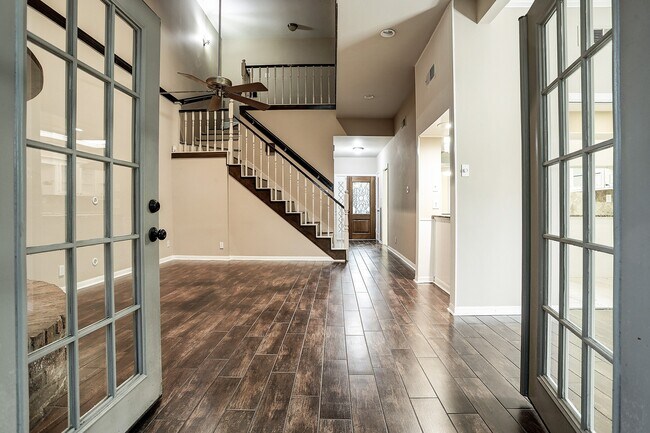 Building Photo - 15010 Kimberley Ct