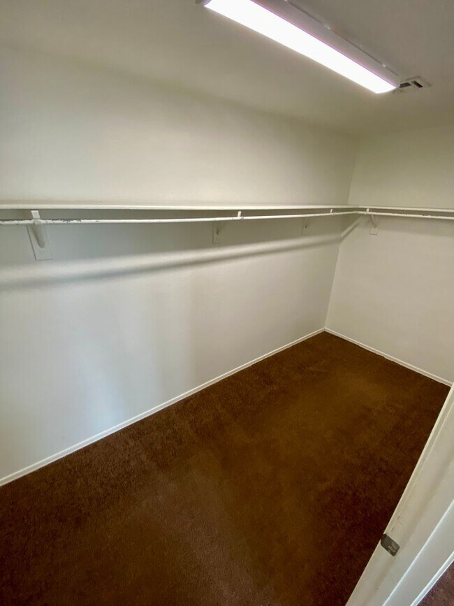 Building Photo - Beautiful Maricopa 3 Bedroom 2 Bath Home