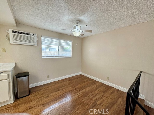 Building Photo - 4115 Farquhar Ave