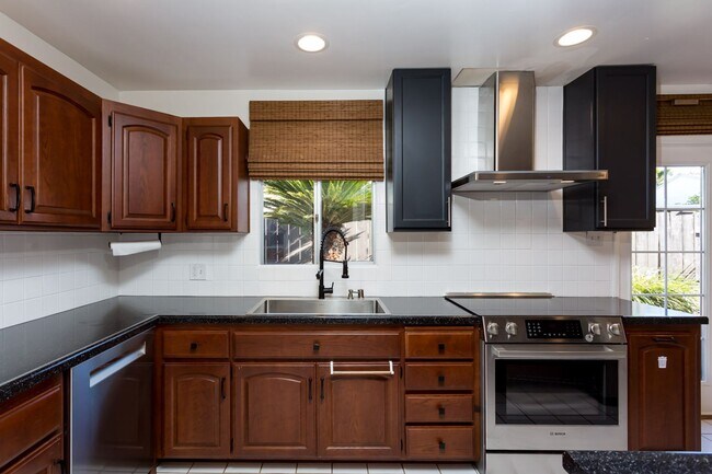 Building Photo - Upgraded Single Family Home in Allied Gardens!