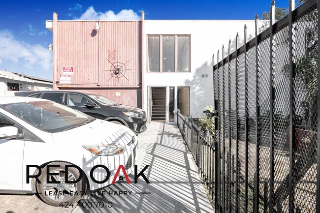 Building Photo - 6722 Troost Ave