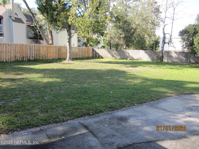 Building Photo - 1064 Kimberly Ct