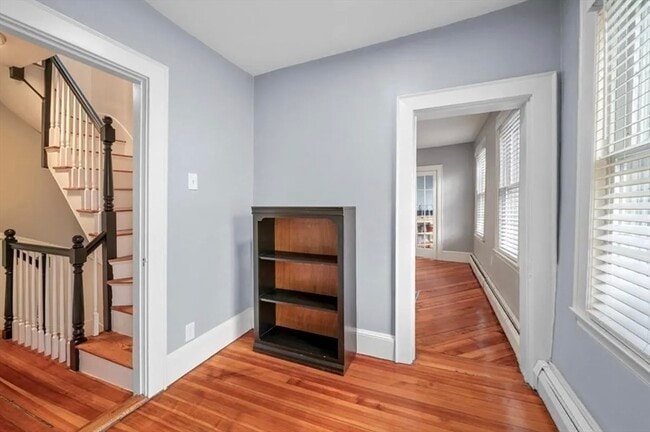 Building Photo - 80 Park St