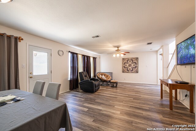Building Photo - 9102 Valhalla-